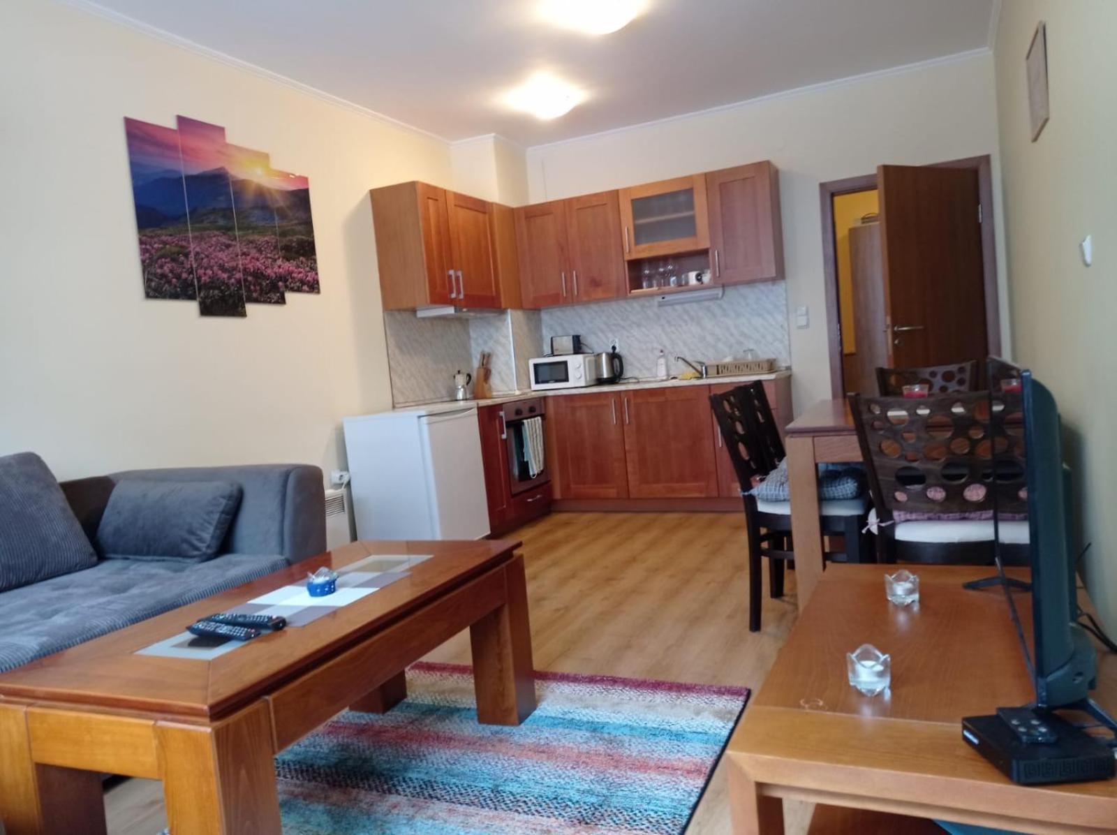 Pine Tree Apartment 3 - B3 Bansko Esterno foto