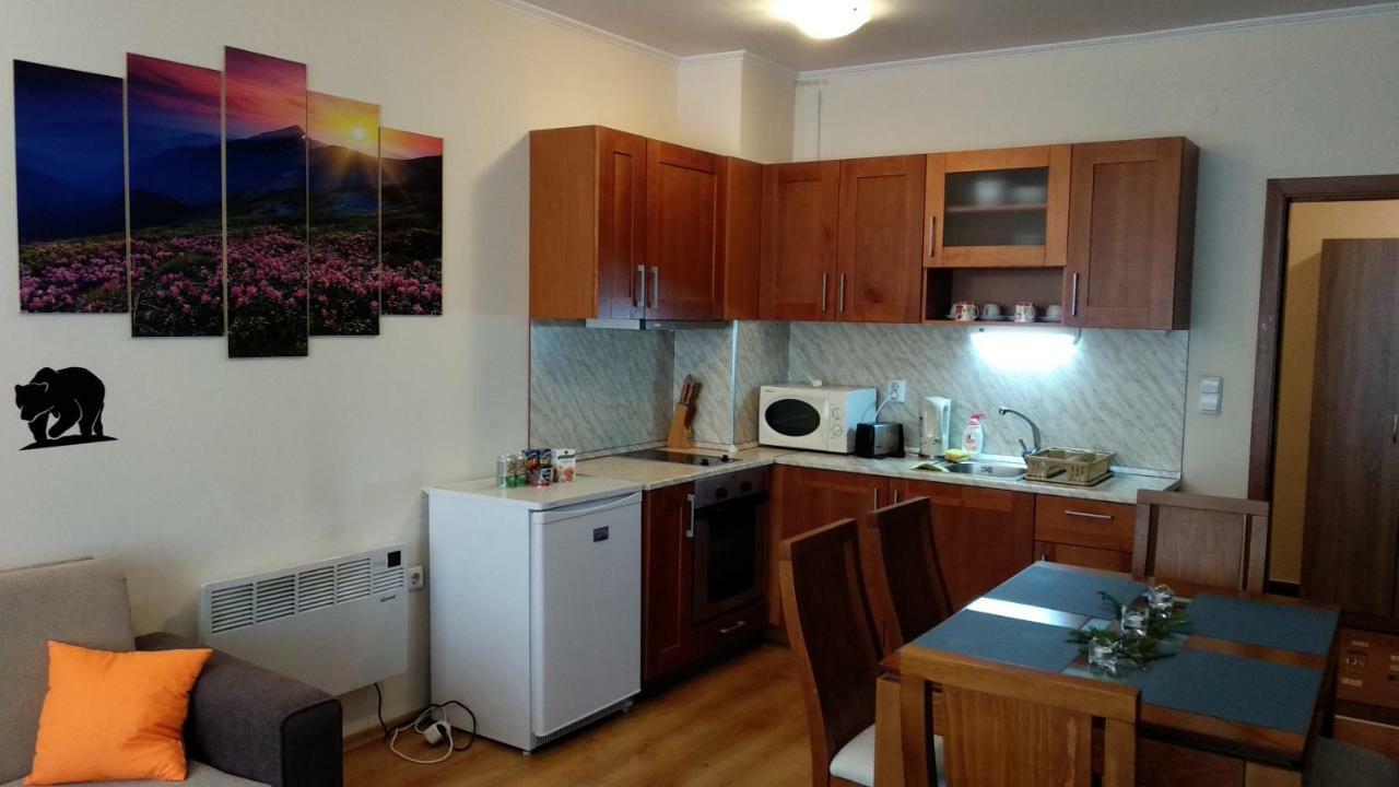 Pine Tree Apartment 3 - B3 Bansko Esterno foto