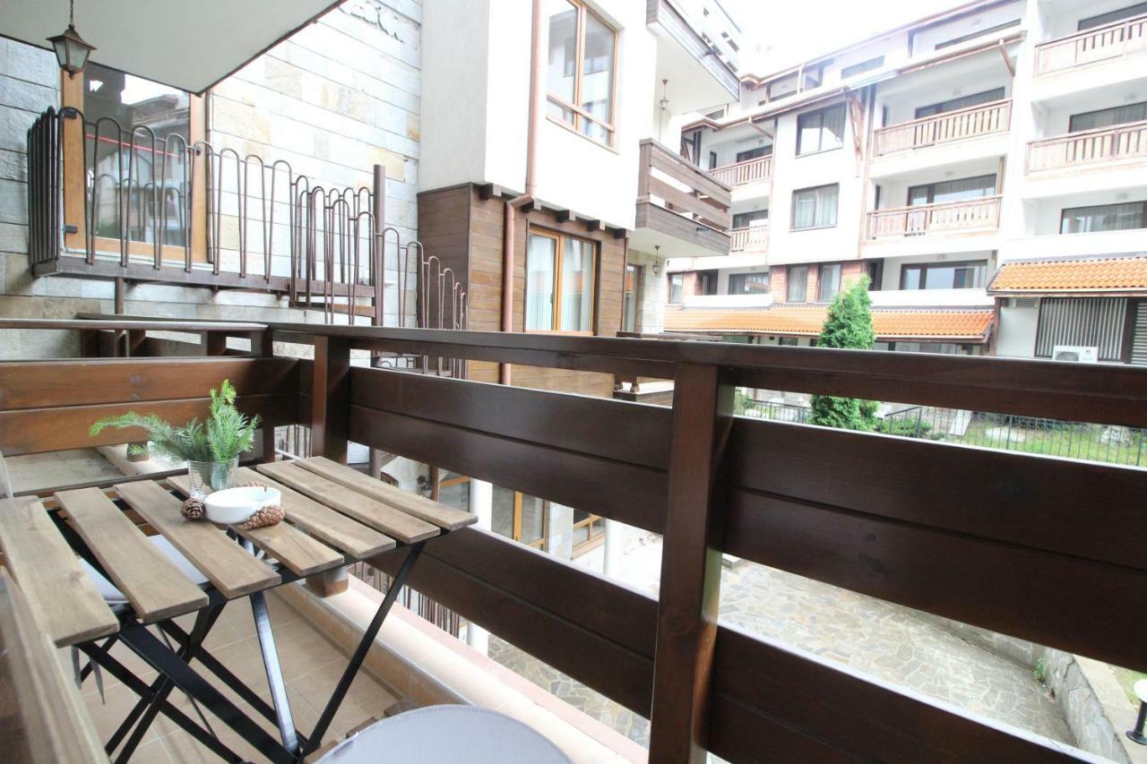 Pine Tree Apartment 3 - B3 Bansko Esterno foto