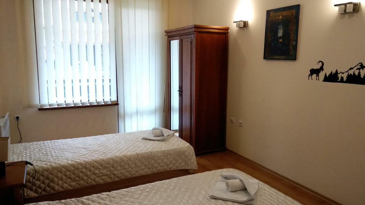 Pine Tree Apartment 3 - B3 Bansko Esterno foto