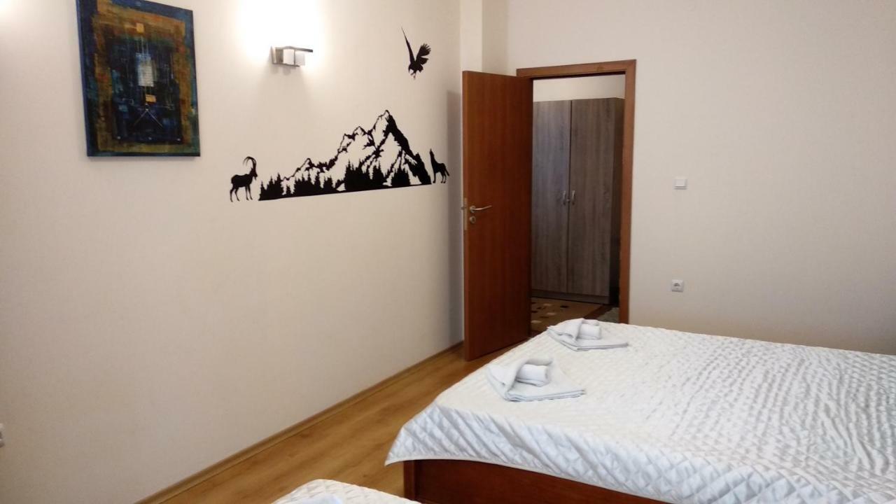 Pine Tree Apartment 3 - B3 Bansko Esterno foto